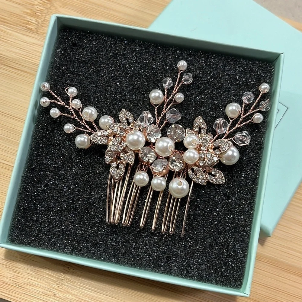 Brand New Crystal Rhinestone Pearl Floral Hair Comb Headpiece Wedding Accessory